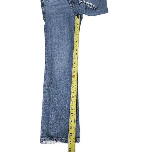 Good American Jeans - Picture 8 of 9